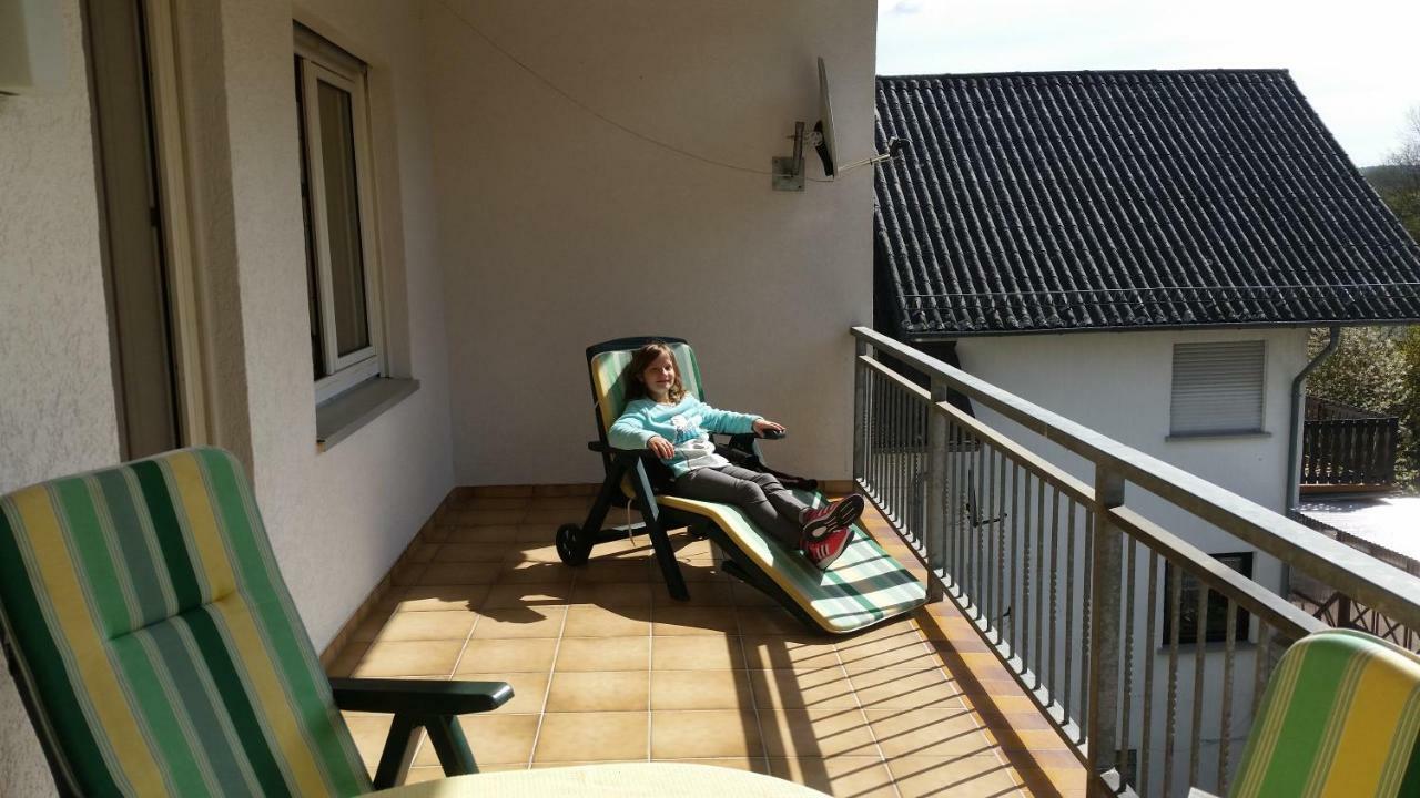 Am Kirbach Apartment Waldsolms ภายนอก รูปภาพ